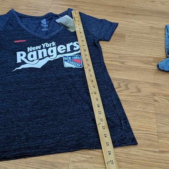 New York Rangers t-shirt tee shirt Small S NWT - Picture 2 of 4
